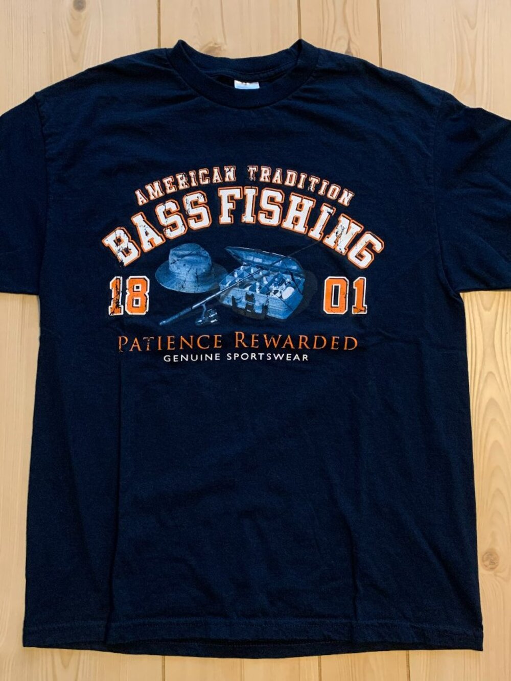 Vintage Y2K Tennessee River American Tradition Bass Fishing Outdoors T-Shirt L